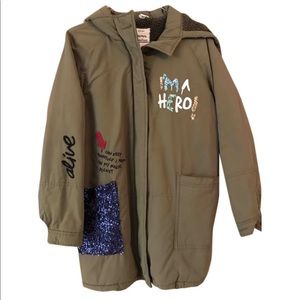 Zara Girl’s “I’m A Hero” Army Green Coat. Fleece lined. Coolest Coat Ever! Sz 6
